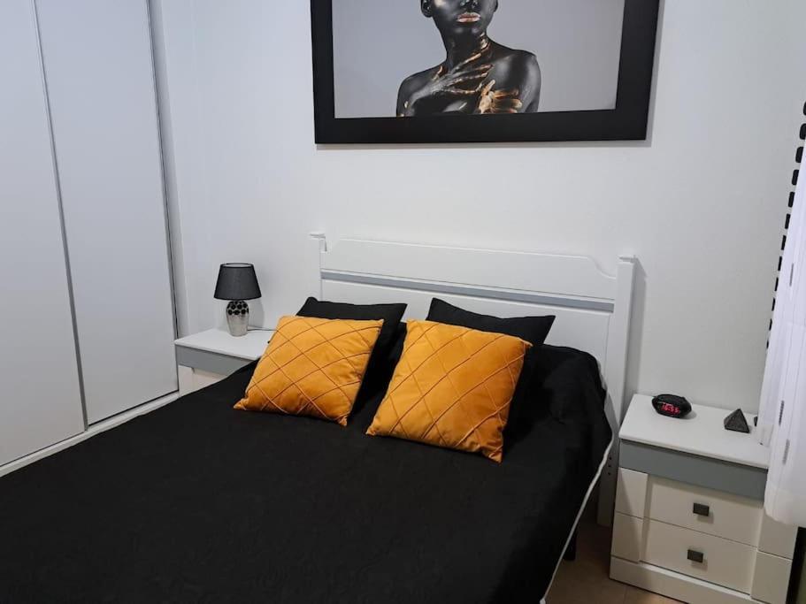 Apartament Julia De Lux Torrevieja Extérieur photo