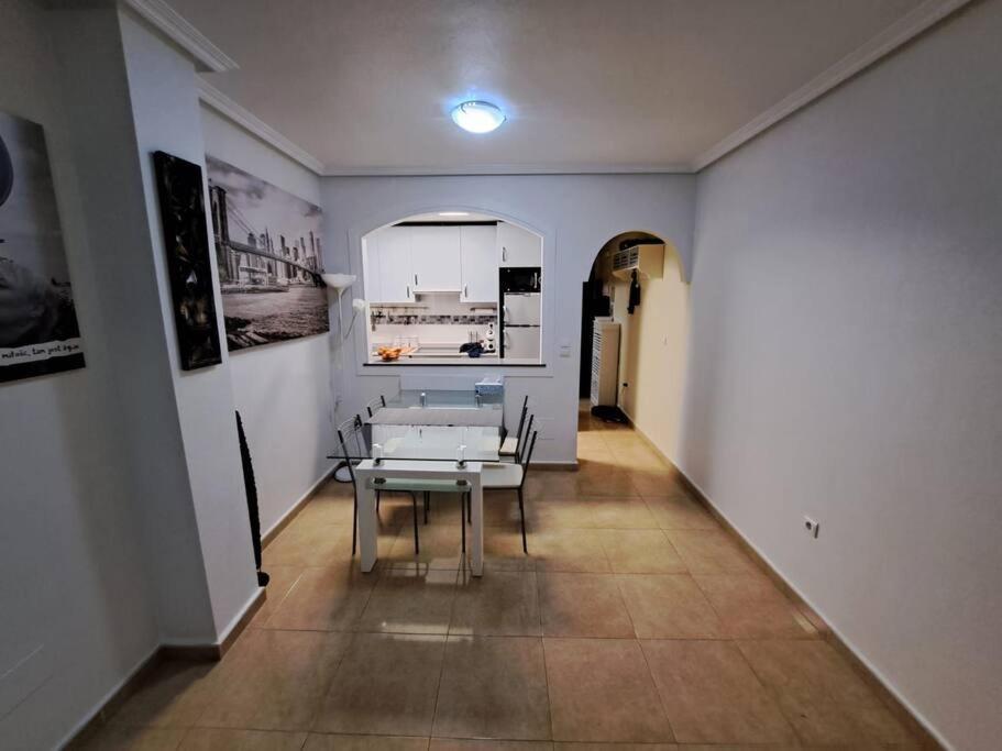 Apartament Julia De Lux Torrevieja Extérieur photo
